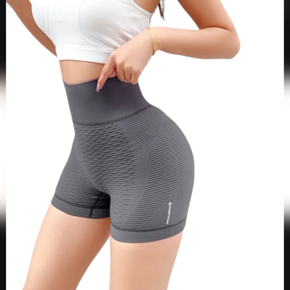 3 Pack Women's seamless High Waist Cut Shorts Athletic to Sleepwear Yoga Pants - Picture 3 of 5